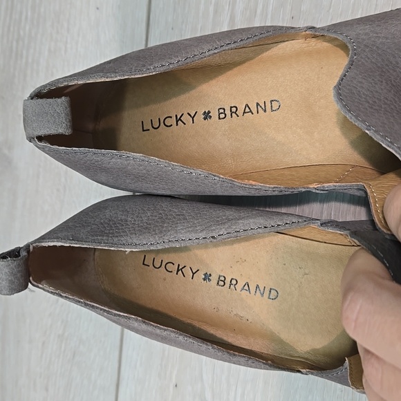 Lucky Brand Gray Women's Mahzan Slip-On Shoes The Pointed Toe Leather 8.5M - Picture 5 of 12